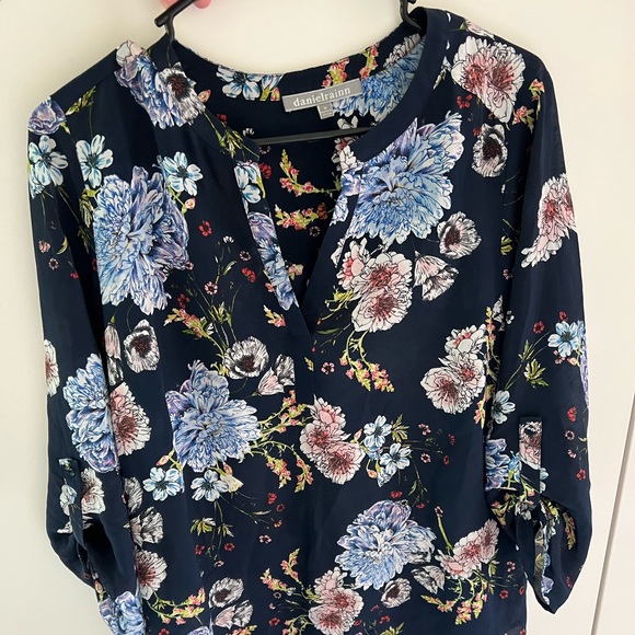 Daniel Rainn floral blouse | Size Medium - Picture 1 of 3